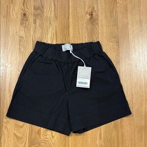 Everlane black cotton "easy short" - NWT